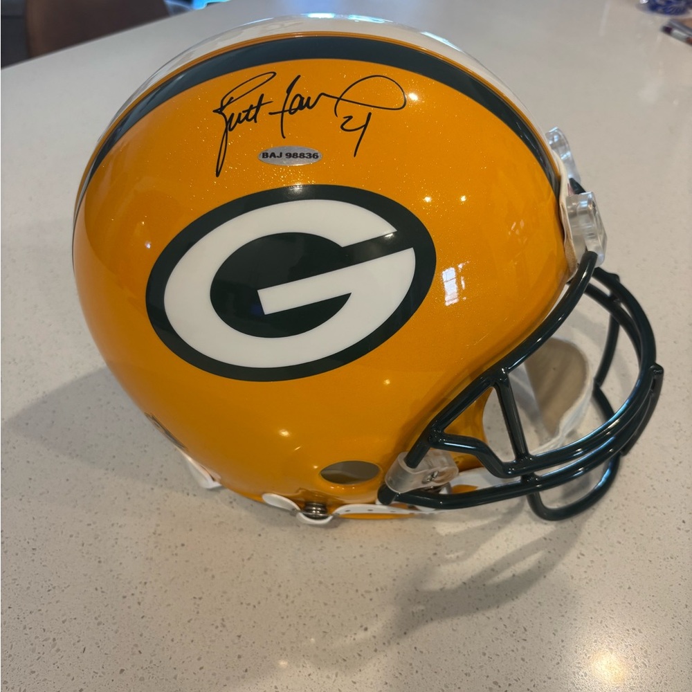 Green Bay Packers Yellow Helmet